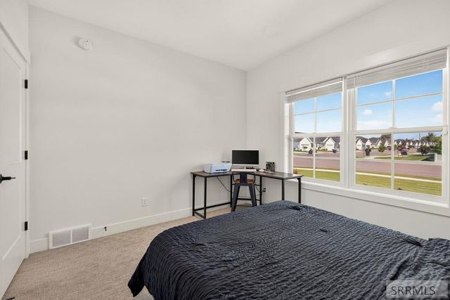 3042 Lin Road, Idaho Falls, ID 83401