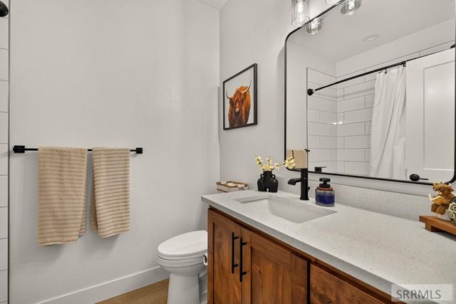 3042 Lin Road, Idaho Falls, ID 83401