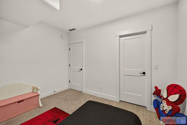 3042 Lin Road, Idaho Falls, ID 83401