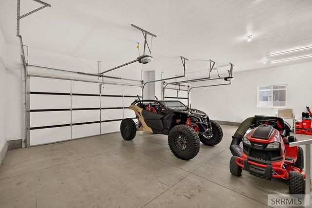 3042 Lin Road, Idaho Falls, ID 83401