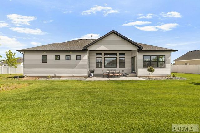 3042 Lin Road, Idaho Falls, ID 83401