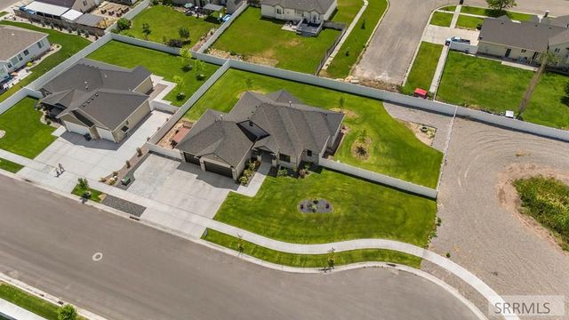 3042 Lin Road, Idaho Falls, ID 83401