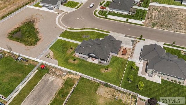3042 Lin Road, Idaho Falls, ID 83401