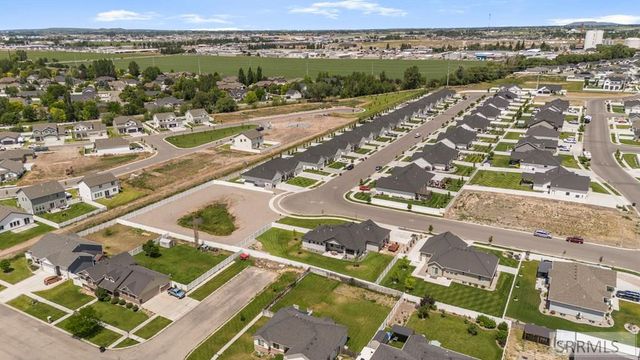 3042 Lin Road, Idaho Falls, ID 83401