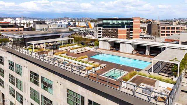 527 Molino Street 108, Los Angeles, CA 90013