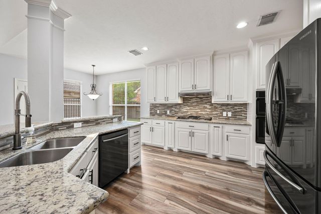 3117 Indian Summer Trail, Friendswood, TX 77546