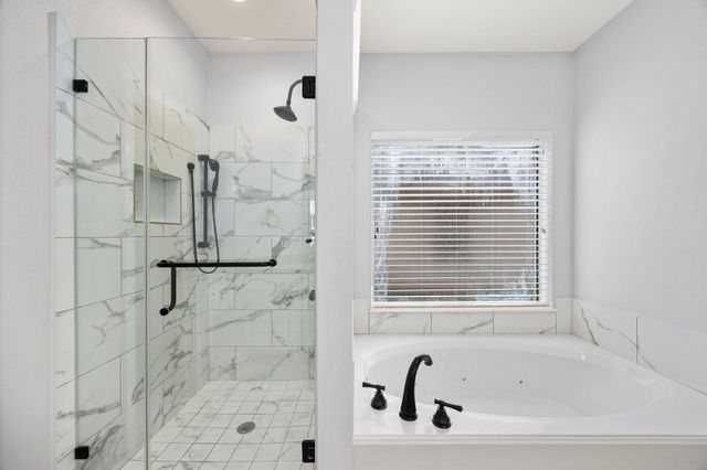 3117 Indian Summer Trail, Friendswood, TX 77546