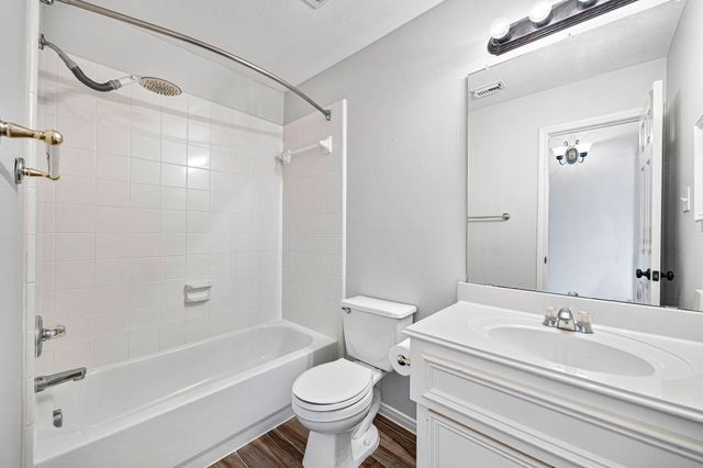 3117 Indian Summer Trail, Friendswood, TX 77546