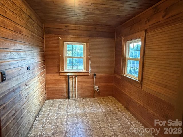 3575 Huie Street, Newton, NC 28658
