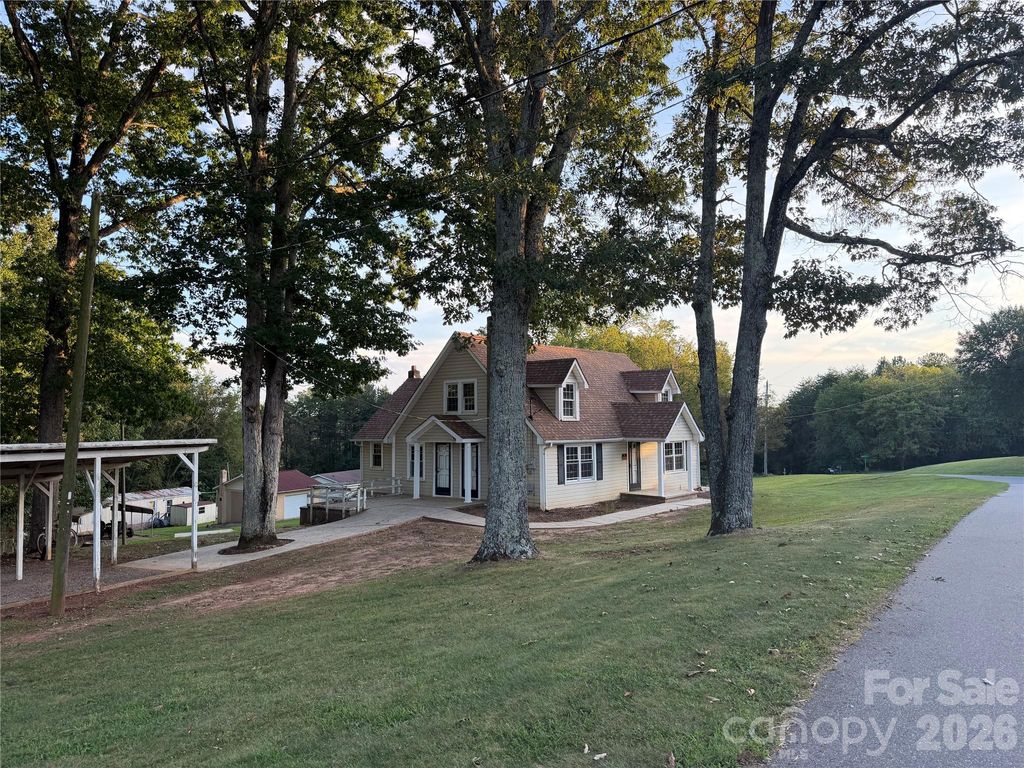 3575 Huie Street, Newton, NC 28658