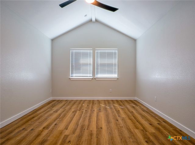 301 Cedarhill Drive, Granite Shoals, TX 78654