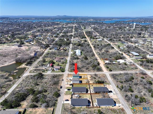 301 Cedarhill Drive, Granite Shoals, TX 78654