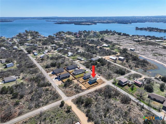 301 Cedarhill Drive, Granite Shoals, TX 78654