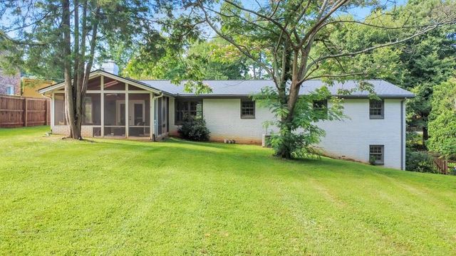 2160 Groover Road, Marietta, GA 30062
