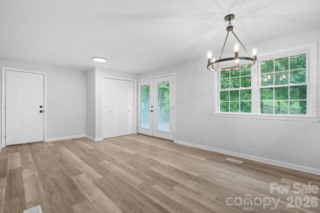 1871 Crestview Drive, Newton, NC 28658