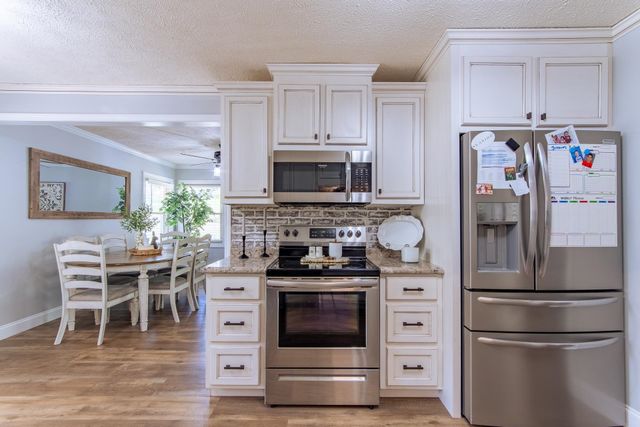 180 HORNER DR, Selmer, TN 38375