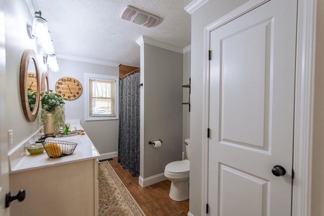 180 HORNER DR, Selmer, TN 38375