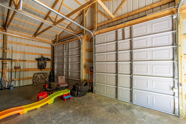 180 HORNER DR, Selmer, TN 38375