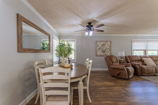 180 HORNER DR, Selmer, TN 38375