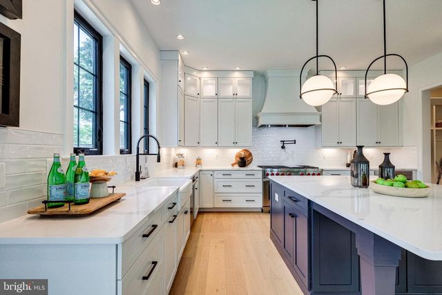 3800 13TH ST N, Arlington, VA 22201