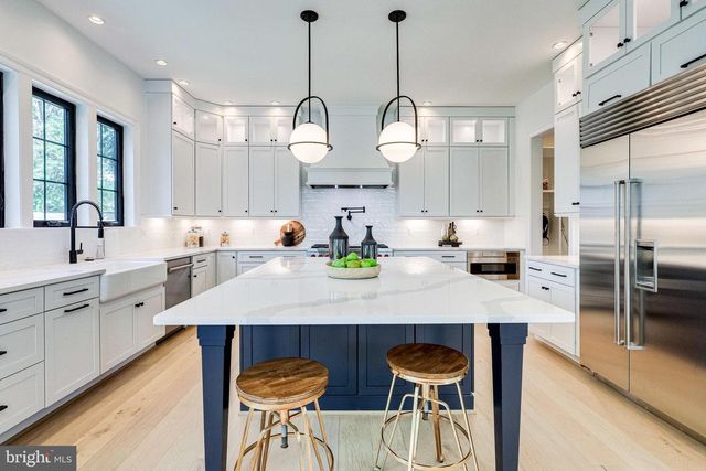 3800 13TH ST N, Arlington, VA 22201