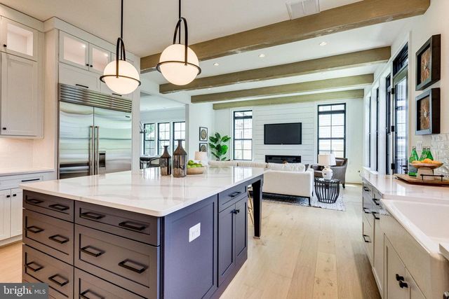 3800 13TH ST N, Arlington, VA 22201