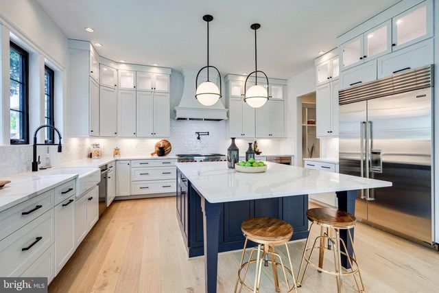 3800 13TH ST N, Arlington, VA 22201