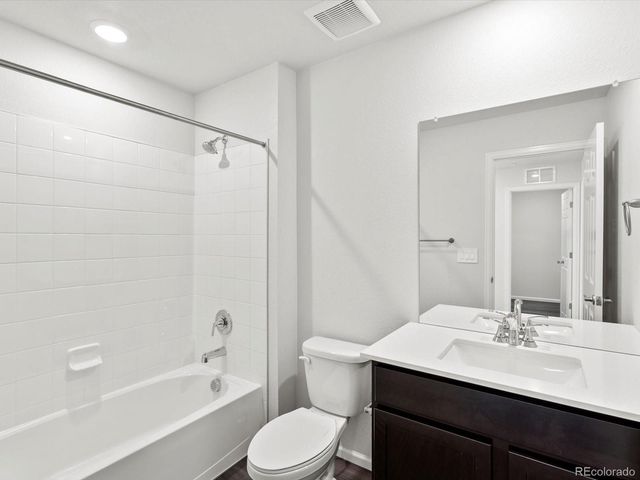 1620 Riverplace Drive 1, Windsor, CO 80550