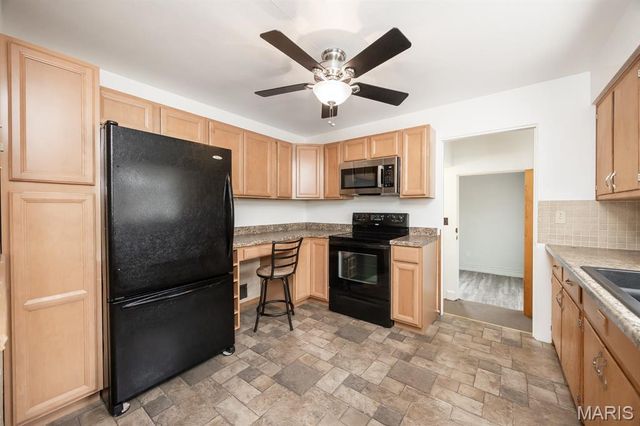 161 Westwood Drive, Belleville, IL 62226