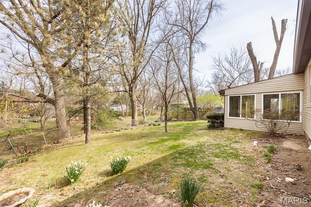 161 Westwood Drive, Belleville, IL 62226