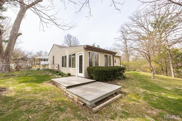 161 Westwood Drive, Belleville, IL 62226