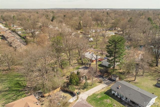 161 Westwood Drive, Belleville, IL 62226