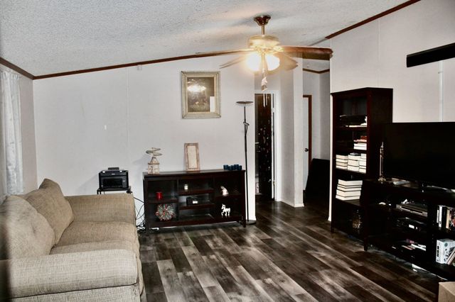 672 CR 155, Gainesville, TX 76240