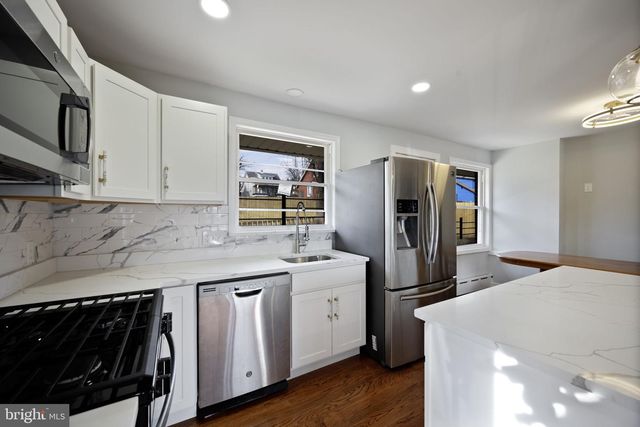 4001 PARKWOOD AVE, Baltimore, MD 21206