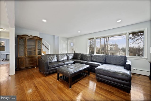 4001 PARKWOOD AVE, Baltimore, MD 21206