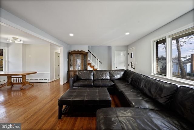 4001 PARKWOOD AVE, Baltimore, MD 21206