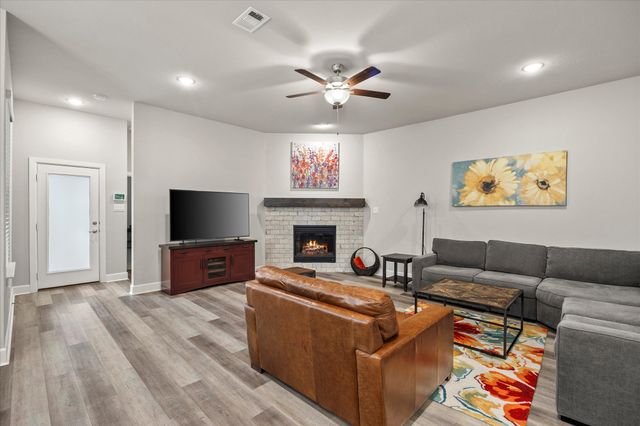 9304 Crockett Drive, Rowlett, TX 75089