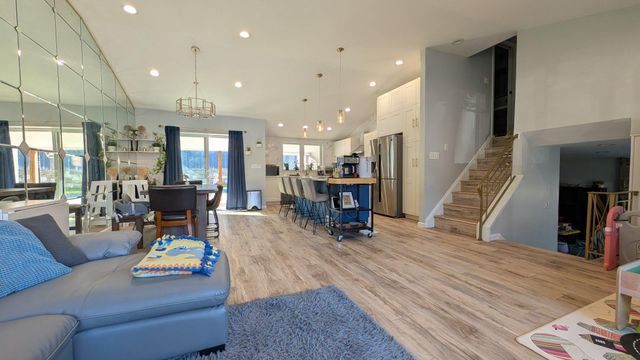625 RENZ ST, Philadelphia, PA 19128