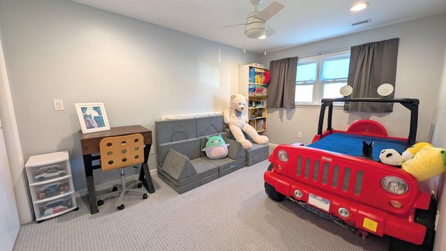 625 RENZ ST, Philadelphia, PA 19128