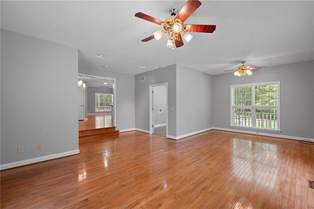 121 Katy Lake Road, Jackson, GA 30233