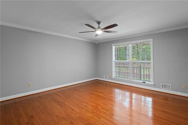 121 Katy Lake Road, Jackson, GA 30233