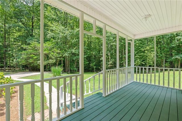 121 Katy Lake Road, Jackson, GA 30233