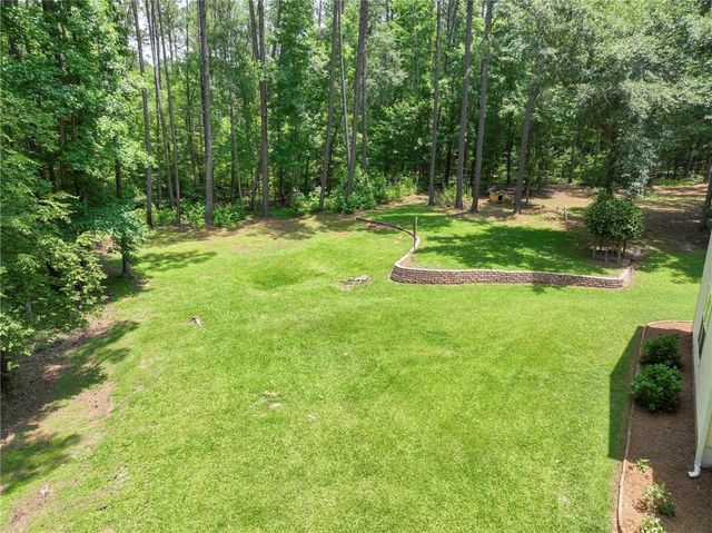 121 Katy Lake Road, Jackson, GA 30233