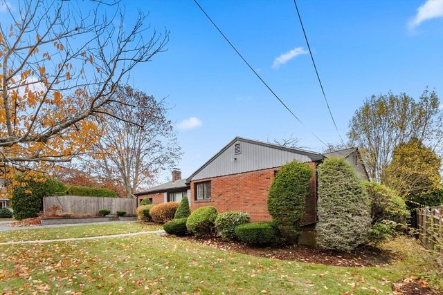 35 Alden Rd, Swampscott, MA 01907