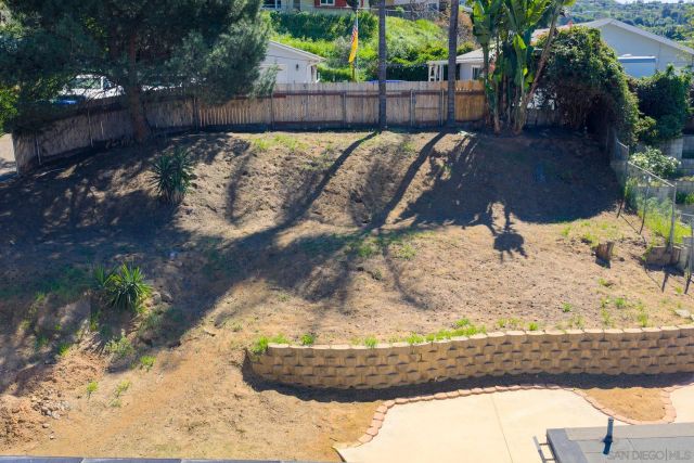 12325-12327 Lemoncrest Drive, Lakeside, CA 92040