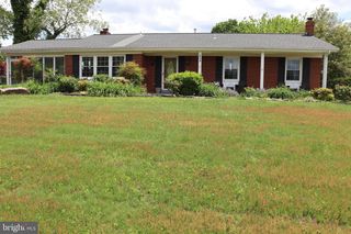229 DOVER RD, Warrenton, VA 20186