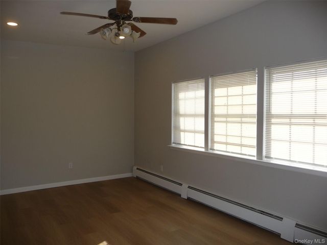 91 Sarah Lane, Middletown, NY 10941