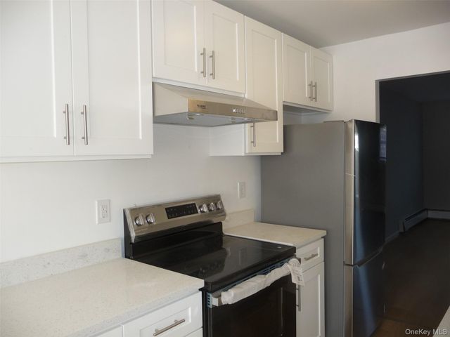 91 Sarah Lane, Middletown, NY 10941