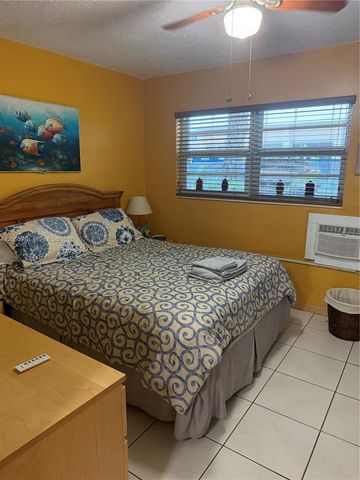 2001 S Ocean Drive 13, Hallandale Beach, FL 33009
