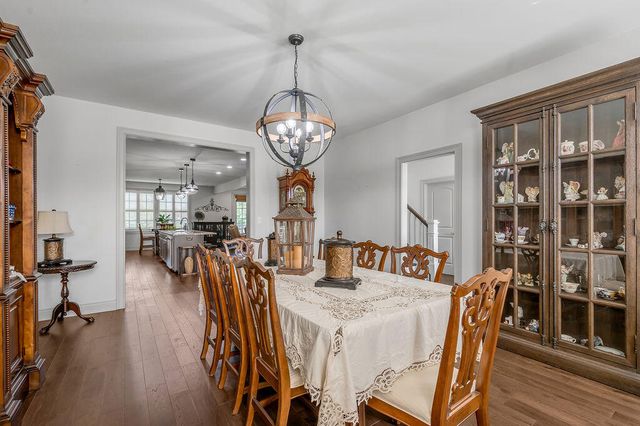 150 Sunningdale Drive, Georgetown, KY 40324